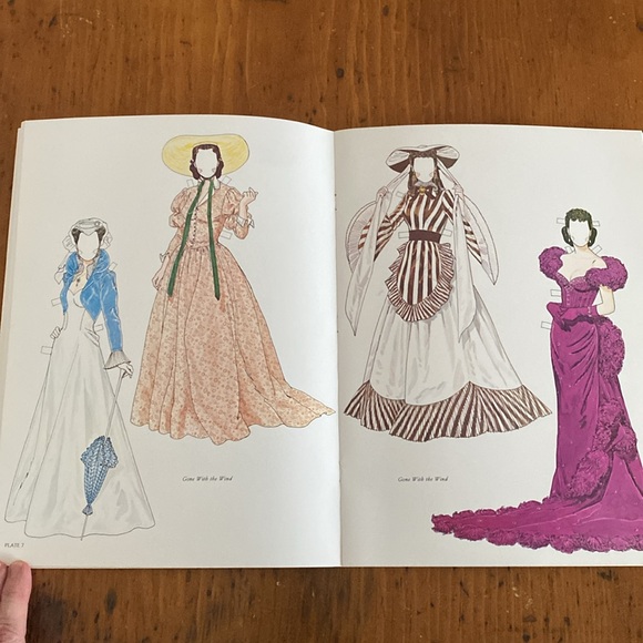 Vintage NWOT Vivian Leigh paper doll book by Tom Tierney Gone With the Wind - Picture 7 of 11